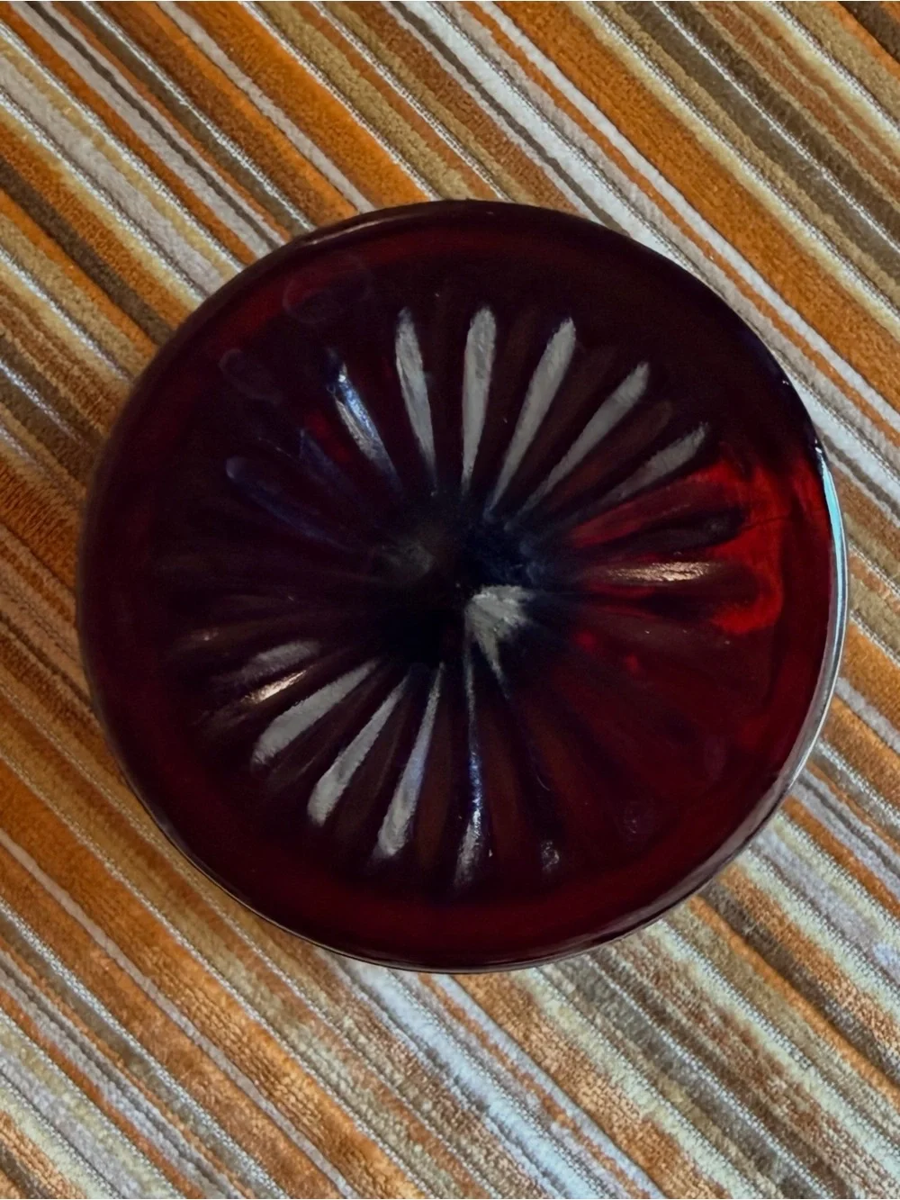 🍧 Vintage Mid-Century Modern (1960s; 1970s) Ruby Red Sunburst-Bottom Coupe Set 🍧